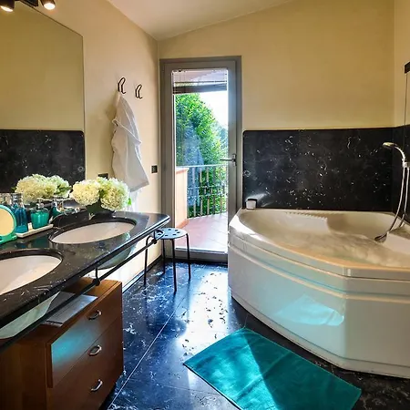 Bed & Breakfast Adriano 3*