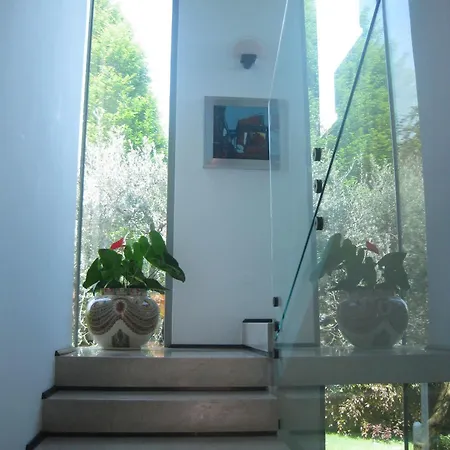 Adriano Bed & Breakfast 3*